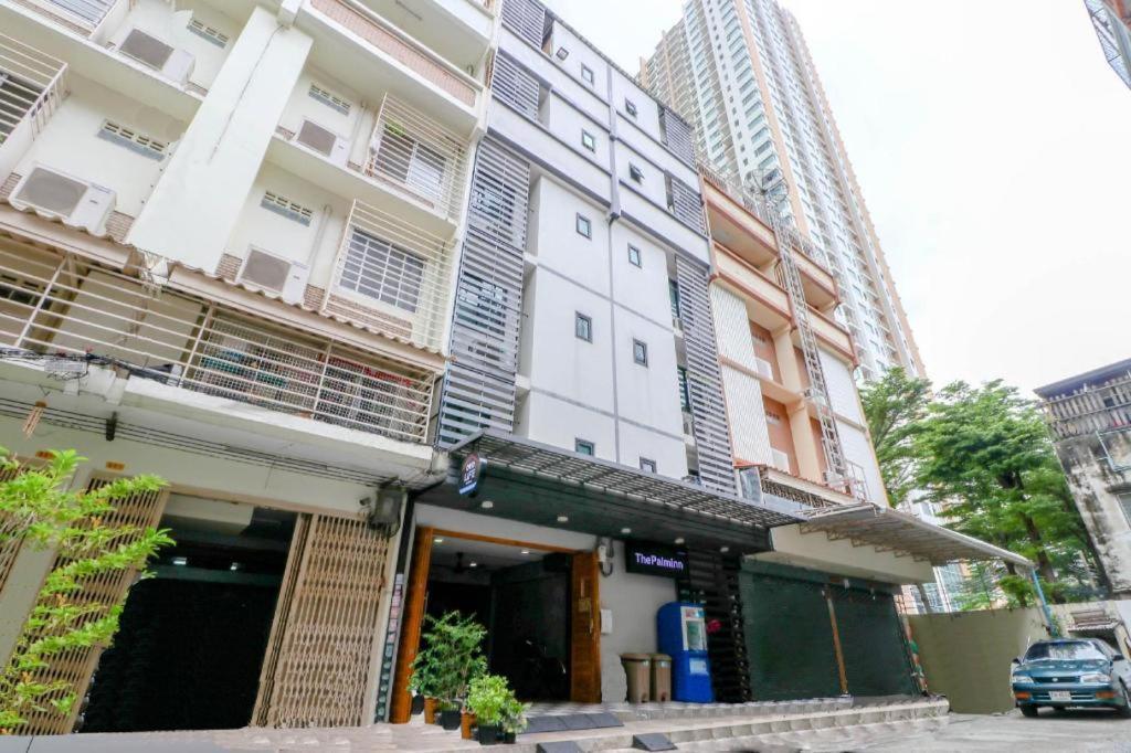 Oyo 935 The Palm Apartment Bangkok Exterior photo